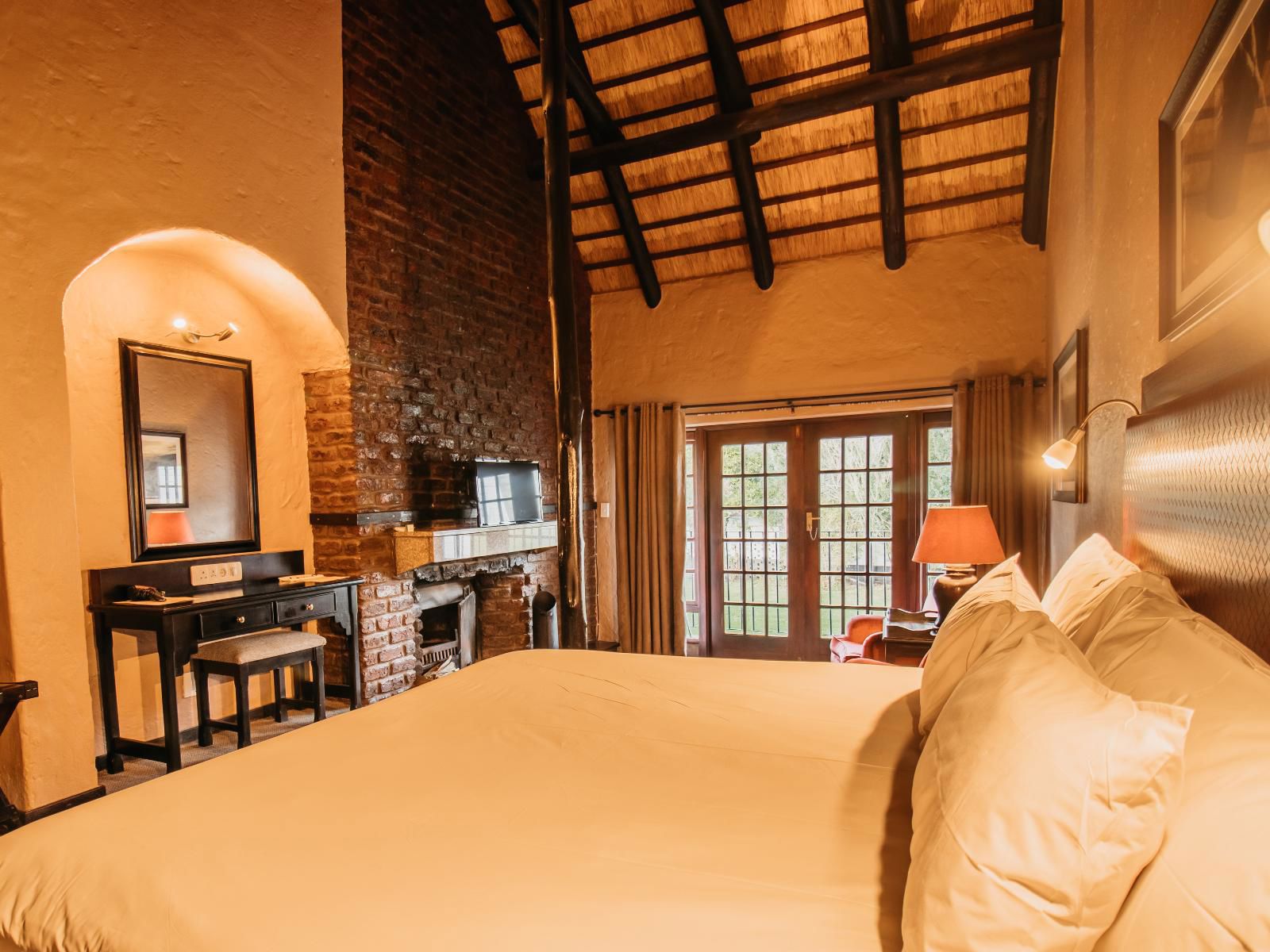 King Suite With Balcony 2