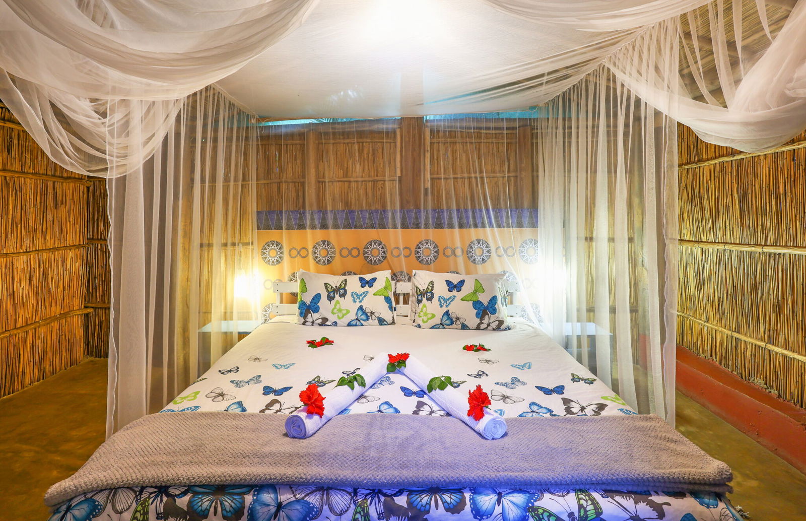 2 Sleeper Cabana En-suite - Unit 05 4