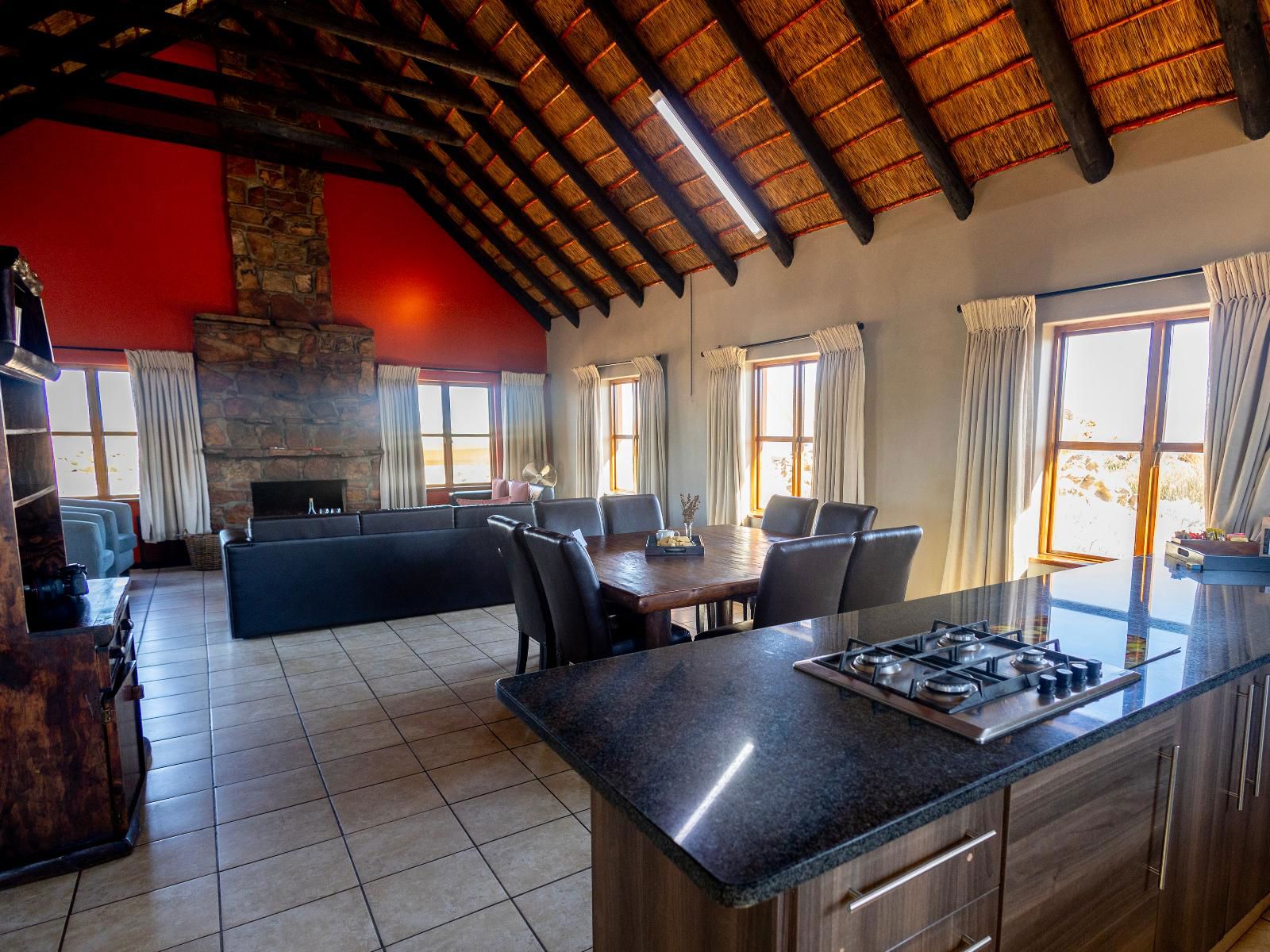 Self-catering 8 Sleeper 2 4