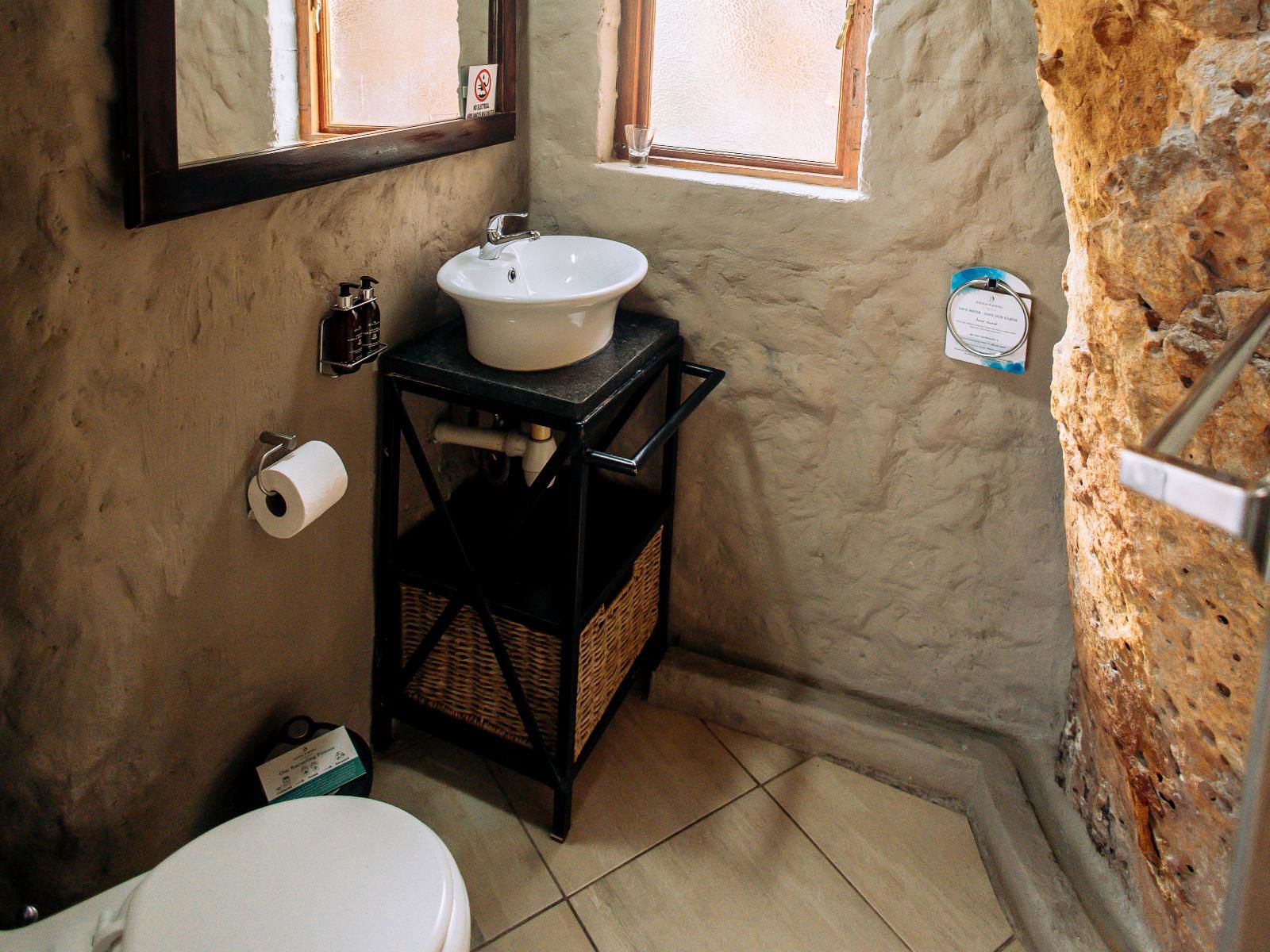 Honeymoon Cave Suite 3