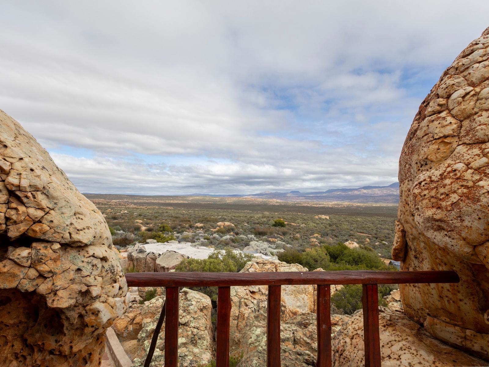 Honeymoon Cave Suite 2