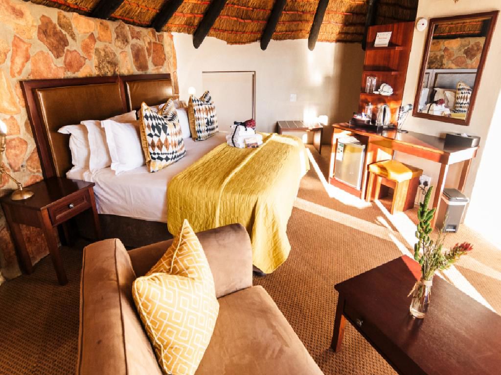 Hut Suite 1 2