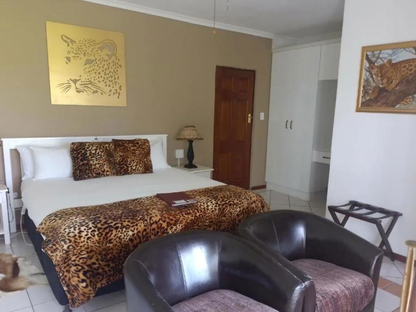 Standard Double or Twin Room 4