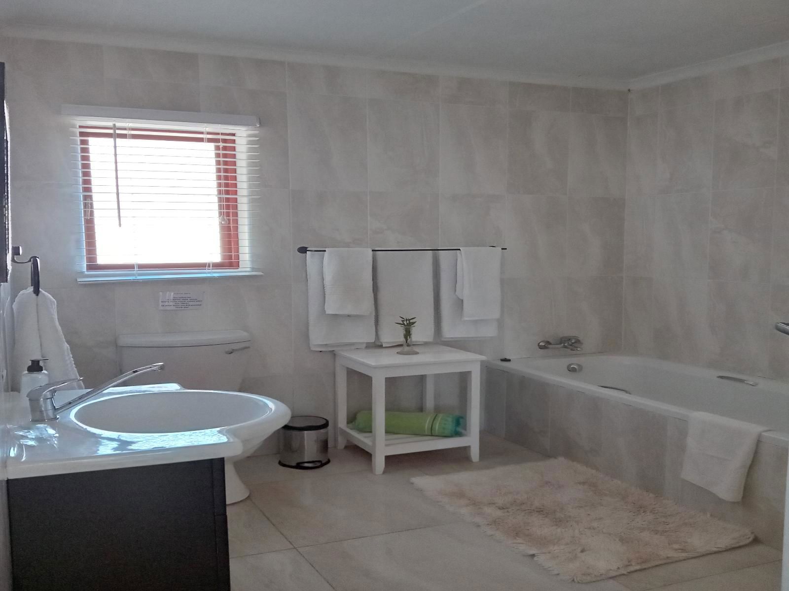Comfort Triple Room 2