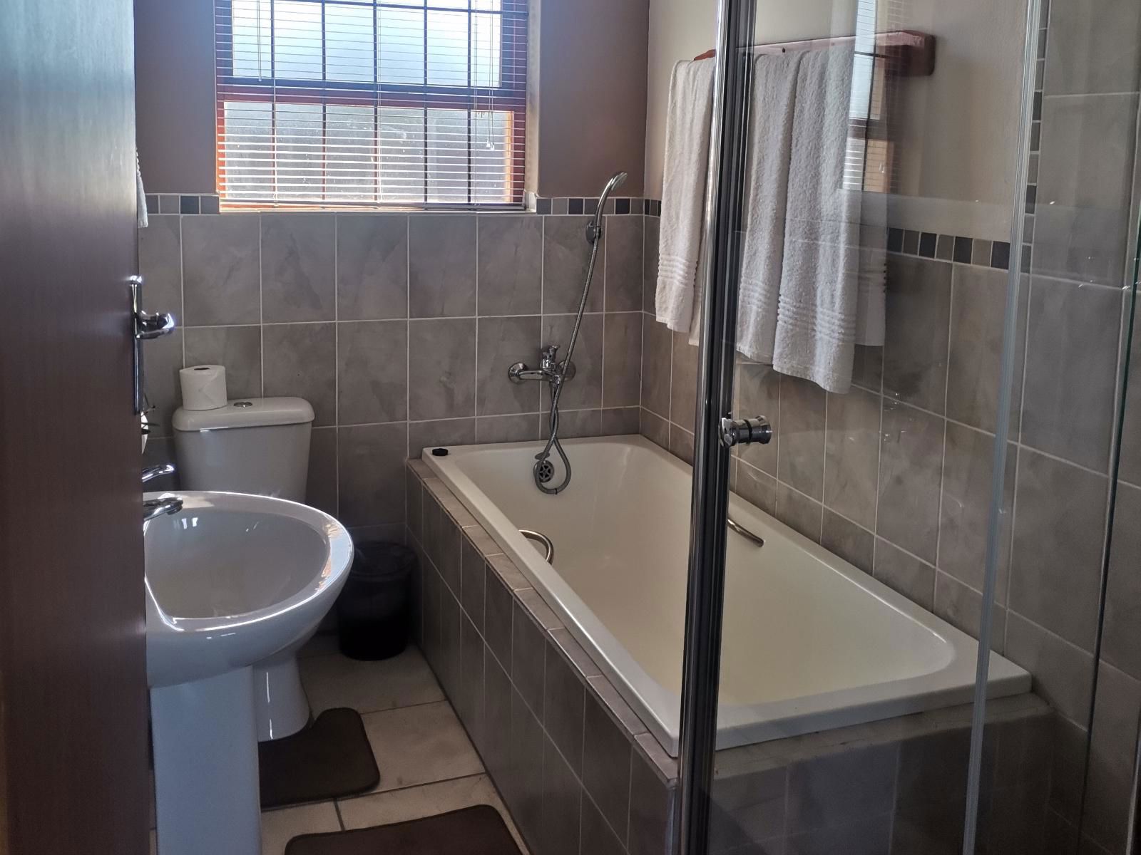 Classic Apartment 2