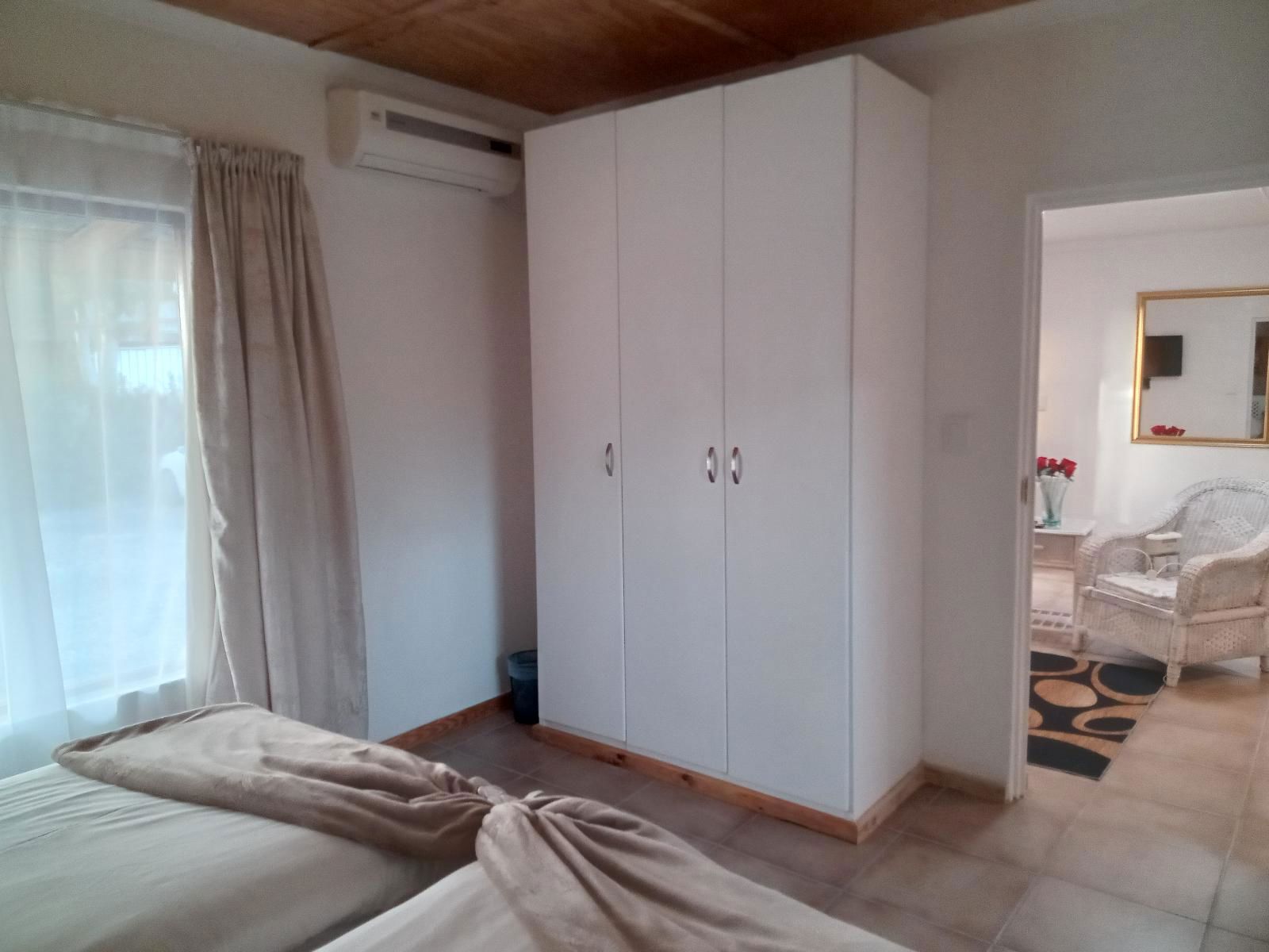 Deluxe Suite 3