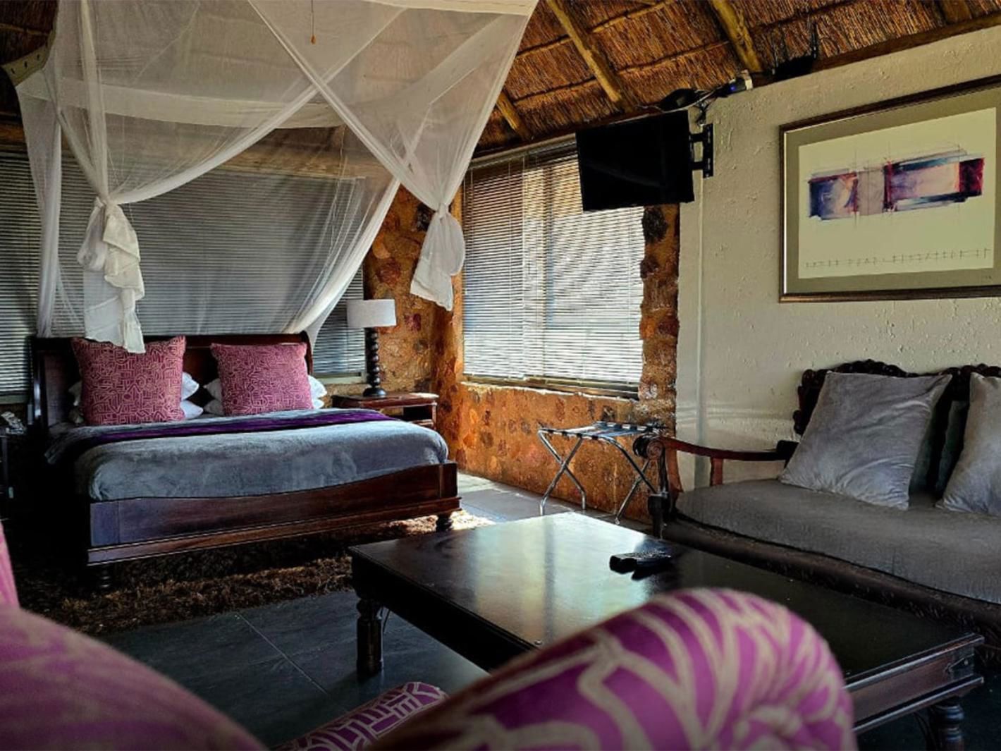 African Bush Chalet 9