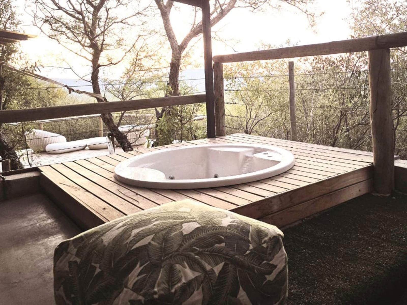 Honeymoon Suite 2