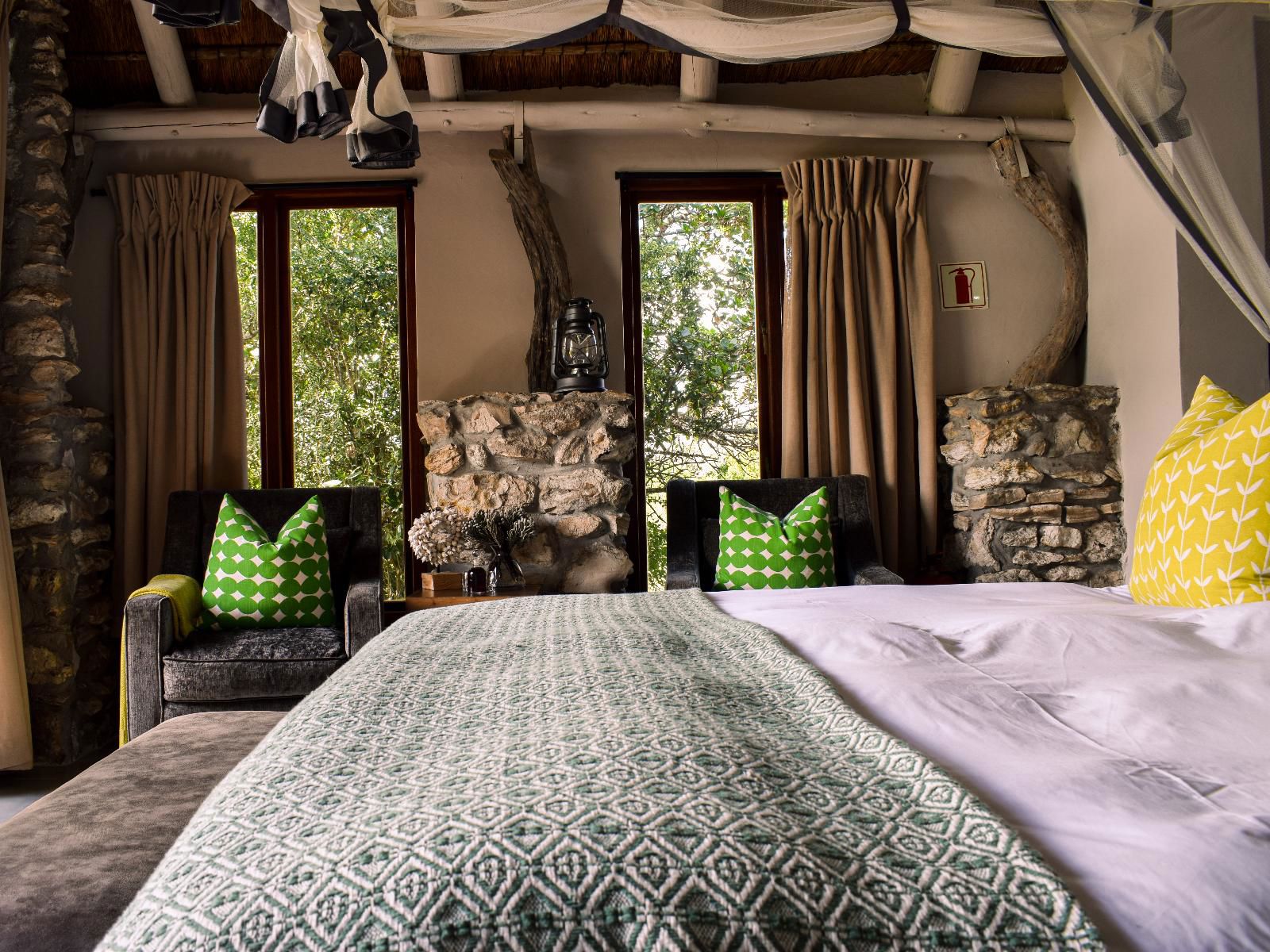 Lagoon Lodge - Forest View 4