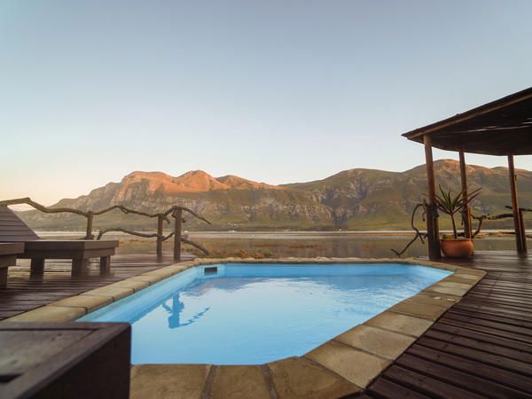 Mosaic Lagoon Lodge 4