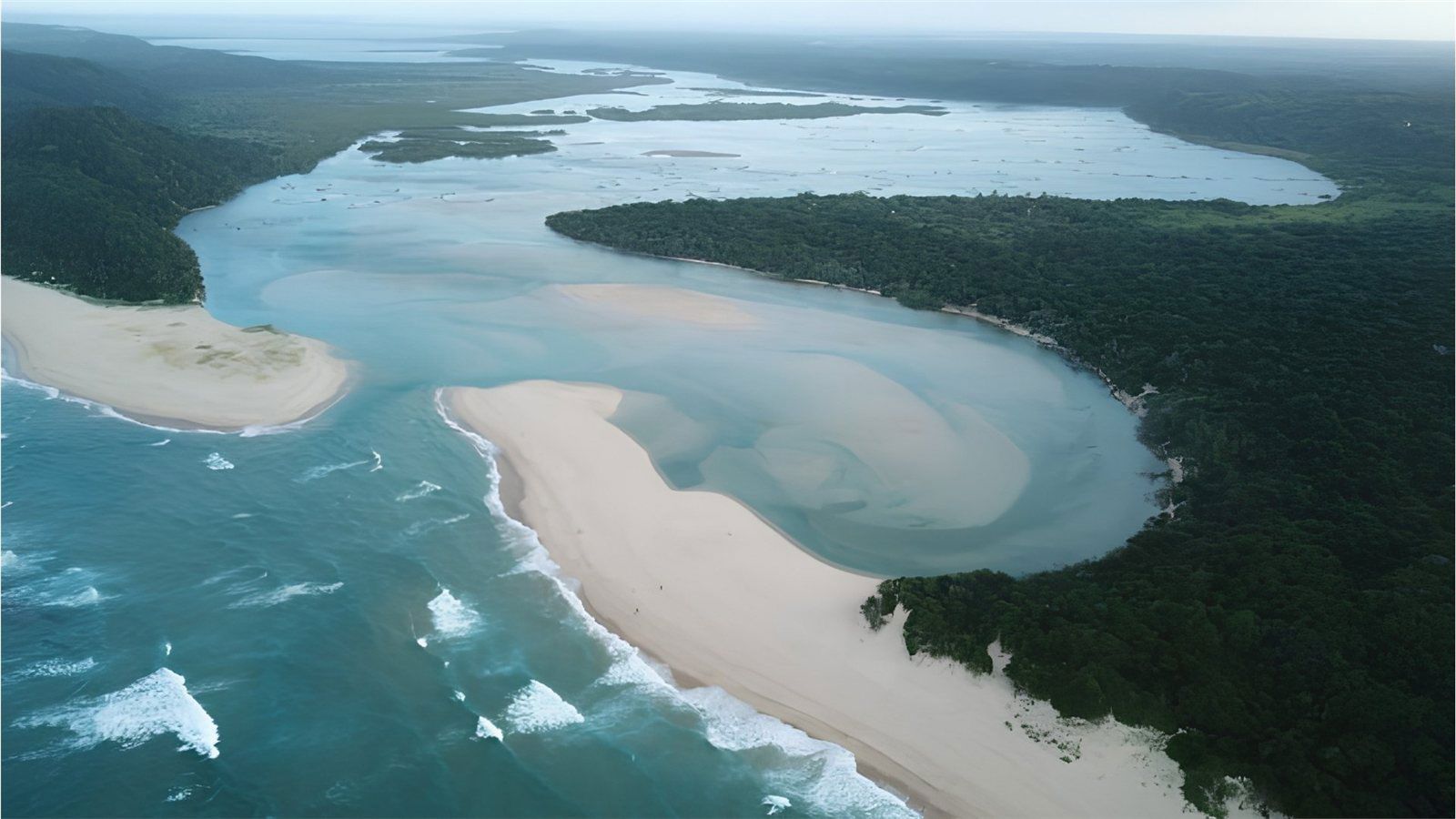 Utshwayelo Kosi Mouth Lodge & Camp 4