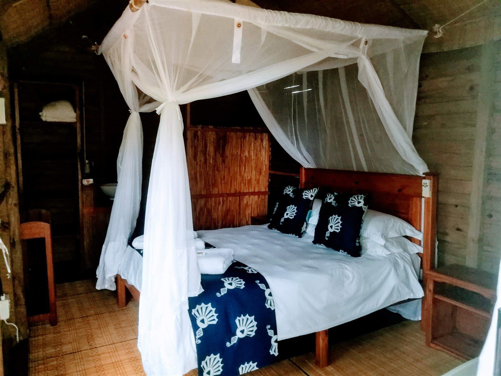Hippo Cabin 5