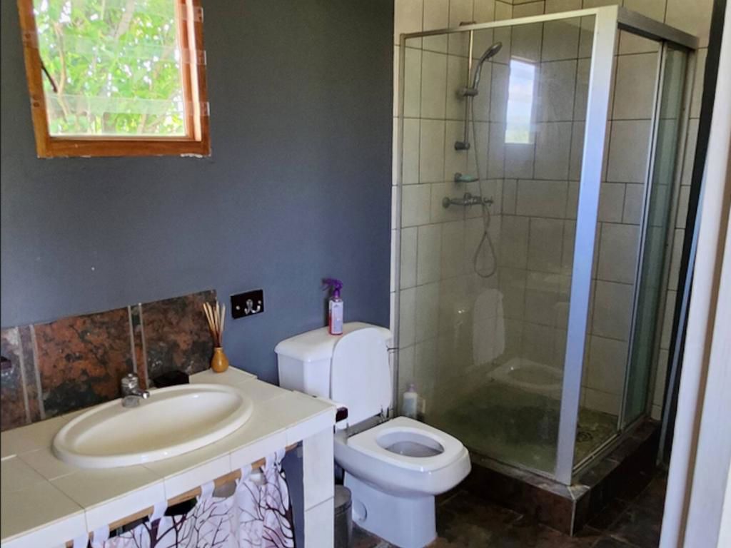 Blueberry Country Cottage 4