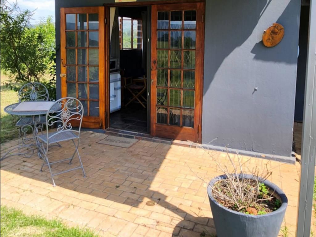Blueberry Country Cottage 2