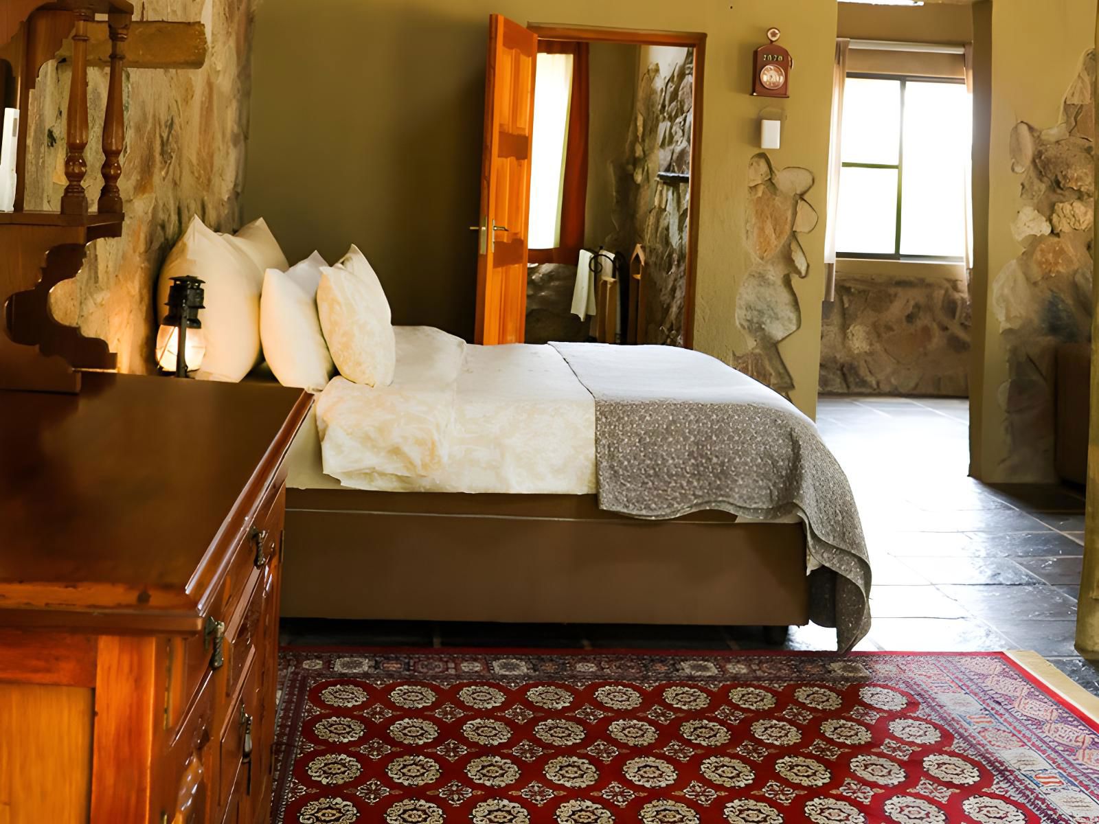River View Honeymoon Cottage 4