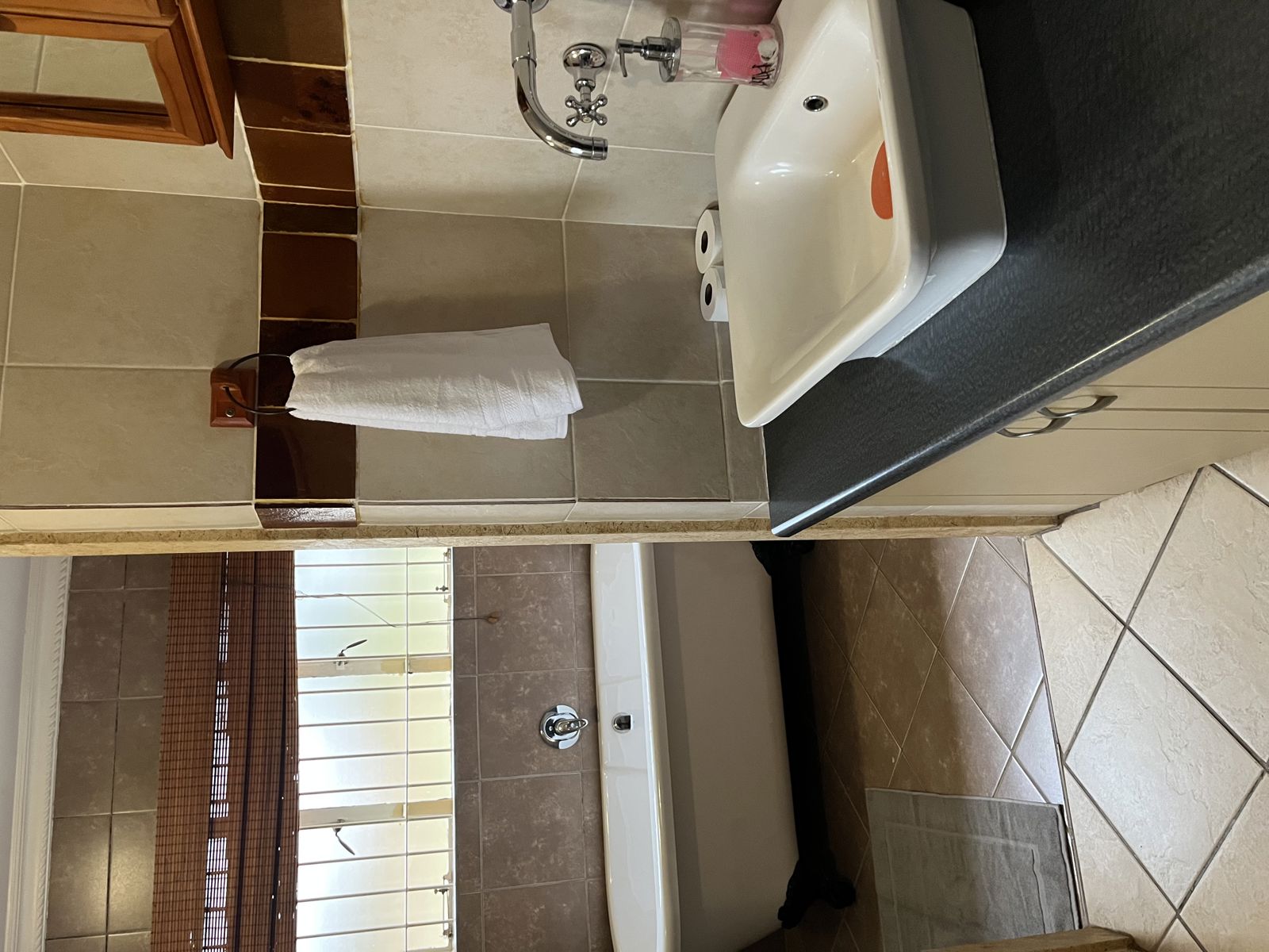 The Queen En-suite  5