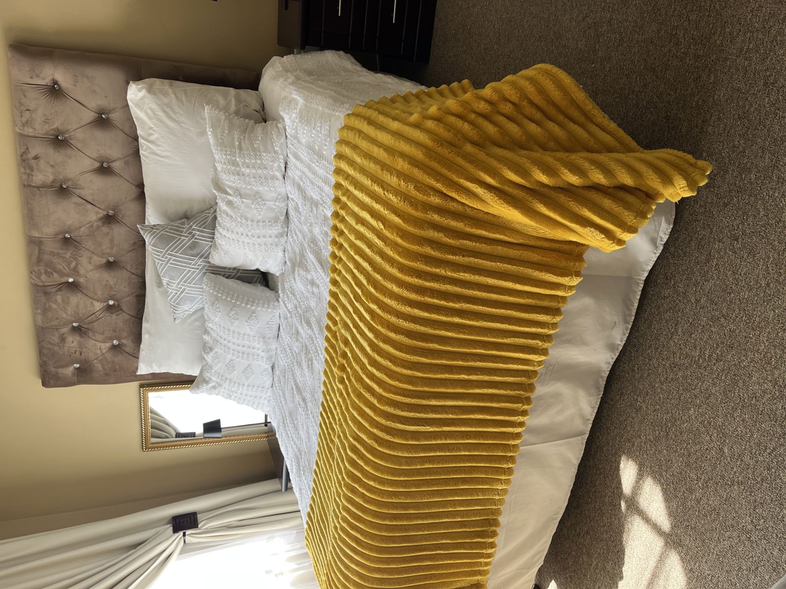 Double Room with an interleading bathroom 5